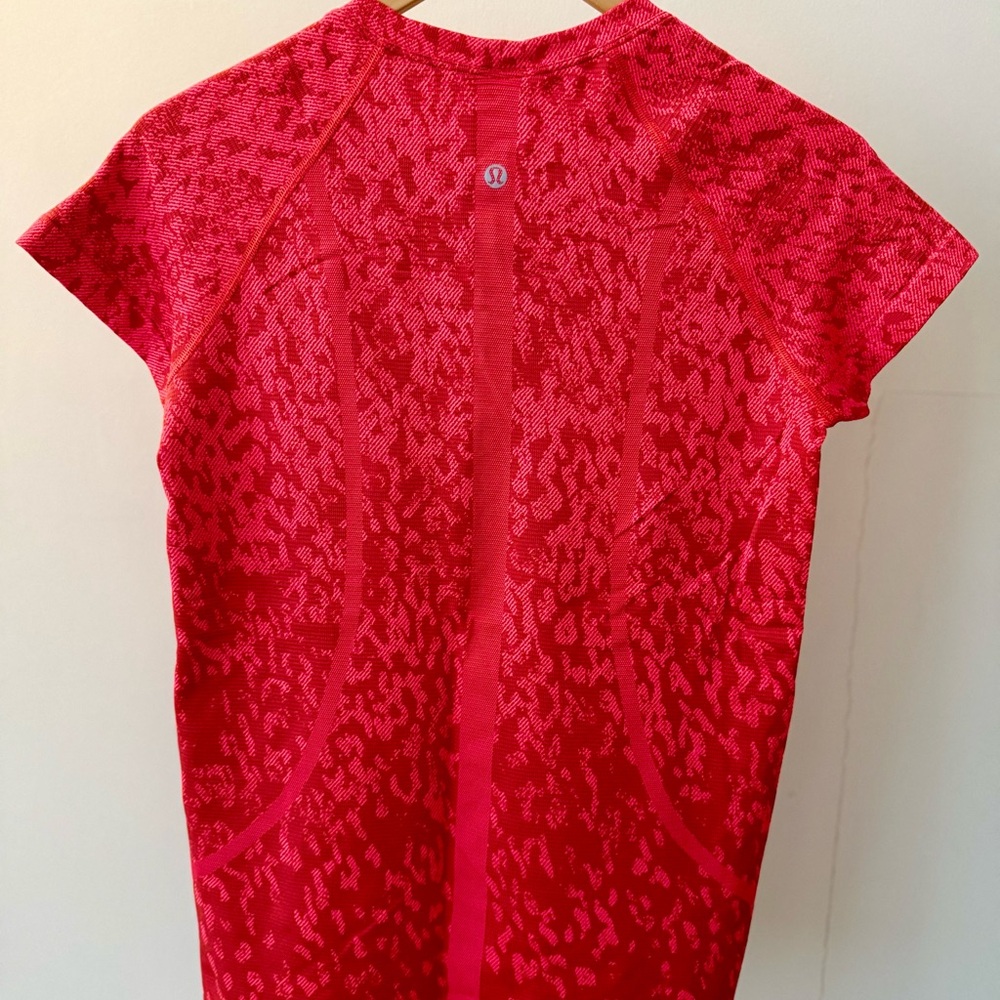 Lululemon Athletica Bright Red/Orange Athletic Top - Picture 2 of 4